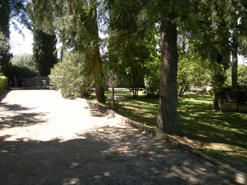 Maison d'hôtes Romitorio Di Castiglione Del Lago Extérieur photo